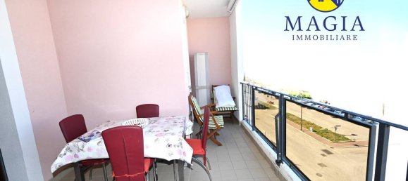 3-salle Appartement à Alba Adriatica, Italy No. 284218 2