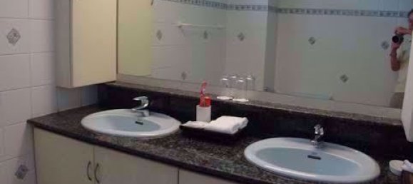 2 Schlafzimmer Eigentumswohnung in Khlong Toei, Thailand, Nr. 9984 11