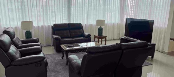 2 Schlafzimmer Eigentumswohnung in Khlong Toei, Thailand, Nr. 9984 3