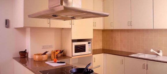 2 Schlafzimmer Eigentumswohnung in Khlong Toei, Thailand, Nr. 9984 8