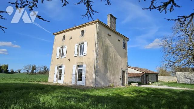 Дом с 3 спальнями в Рюффек, Франция № 295166