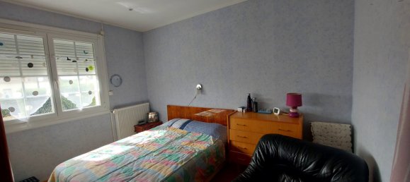 3 bedrooms House in Nogent-le-Roi, France No. 246821 16