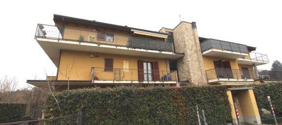 2 rooms Apartment in Carate Brianza, Italy No. 25582 23