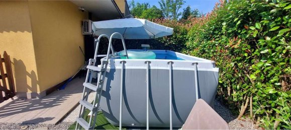 2 rooms Apartment in Carate Brianza, Italy No. 25582 4