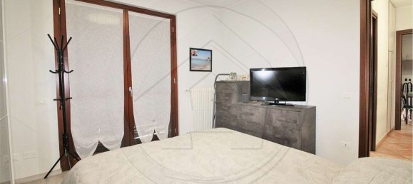 2 rooms Apartment in Carate Brianza, Italy No. 25582 13