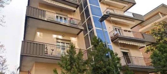 2 Schlafzimmer Wohnung in Parma, Italy, Nr. 293397 3