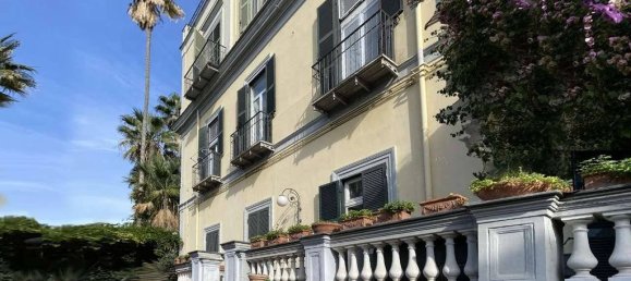 10 bedrooms Villa in Portici, Italy No. 126799 8