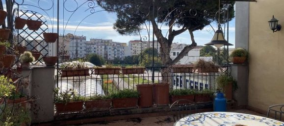 10 bedrooms Villa in Portici, Italy No. 126799 14