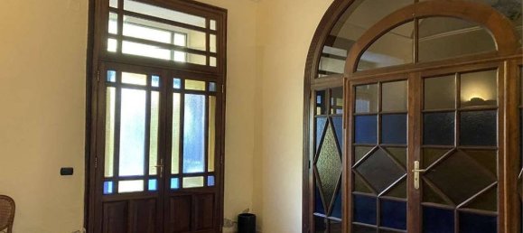 10 bedrooms Villa in Portici, Italy No. 126799 12