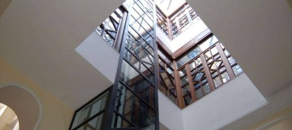 10 bedrooms Villa in Portici, Italy No. 126799 22