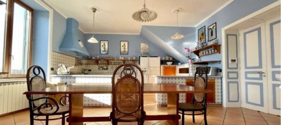 10 bedrooms Villa in Portici, Italy No. 126799 16