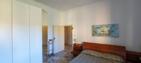 4 bedrooms Villa in Reggello, Italy No. 252433 13