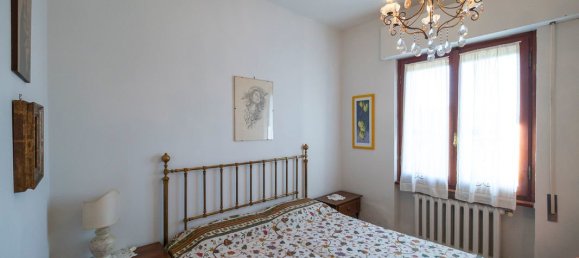 4 bedrooms Villa in Reggello, Italy No. 252433 11