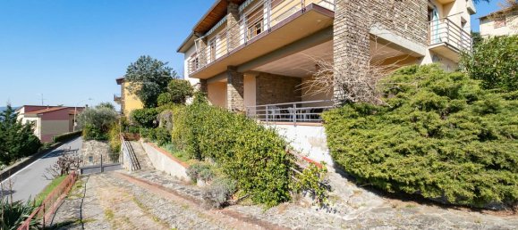 4 bedrooms Villa in Reggello, Italy No. 252433 15