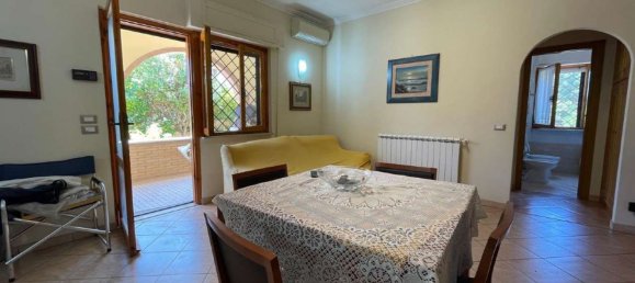 4 bedrooms Villa in Anzio, Italy No. 343056 16