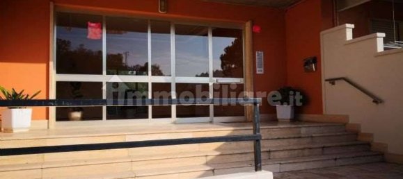 Apartamento de 3 dormitorios en Genoa, Italy No. 329885 18