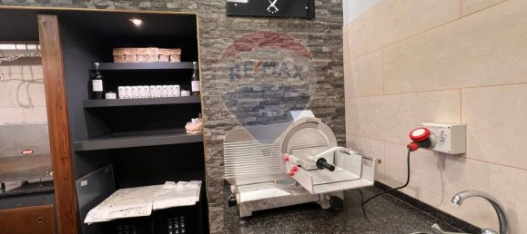 3 rooms Commercial property in Belpasso, Italy No. 309143 7