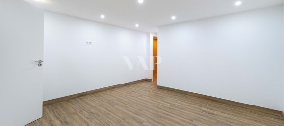 5 bedrooms Villa in Quarteira, Portugal No. 103728 30