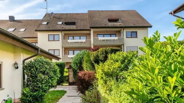 Квартира с 3 комнатами в Konstanz, Германия № 232160