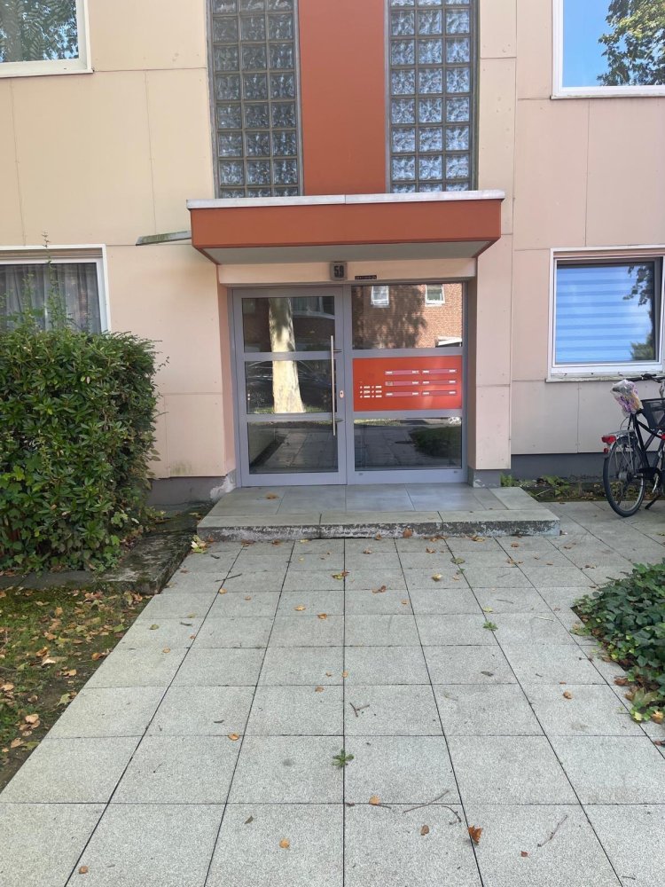 Apartamento de 3 dormitorios en Cologne, Germany No. 356103