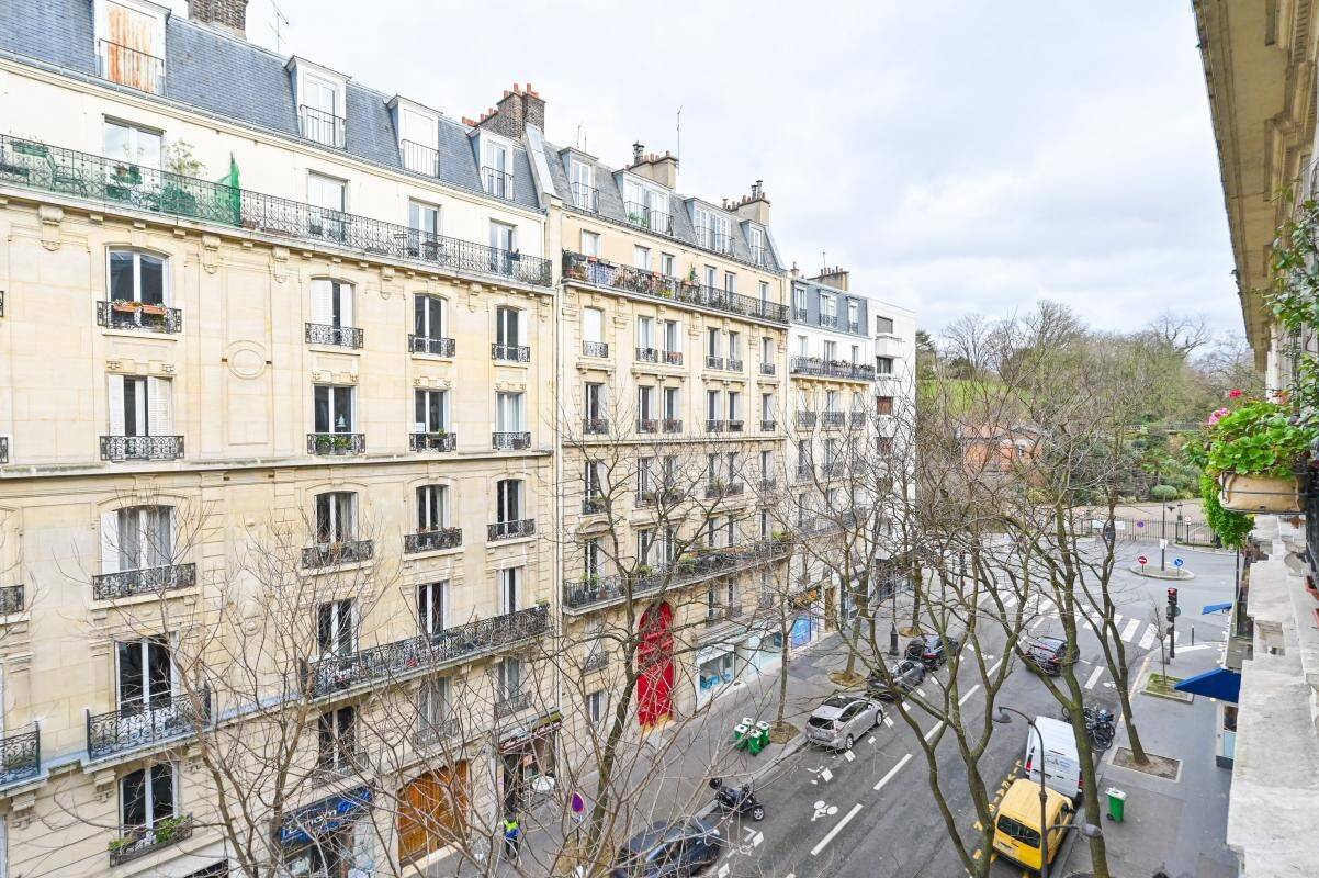1 bedroom Apartment in Paris, France No. 146086