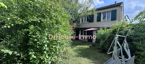 Casa de 3 dormitorios en Villepinte, France No. 166720 2