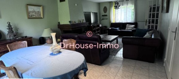 Casa de 3 dormitorios en Villepinte, France No. 166720 6