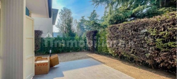 2غرفة شقة في Roncadelle, Italy رقم 276323 10