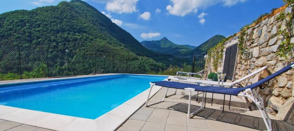 Apartamento de 3 habitaciónes en Dizzasco, Italy No. 57455 3