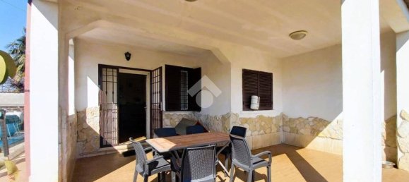 4 Schlafzimmer Villa in Ardea, Italy, Nr. 93622 3