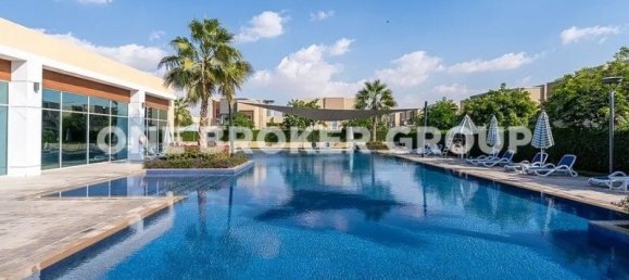 4 chambres Villa à Al Barsha, UAE No. 722 3