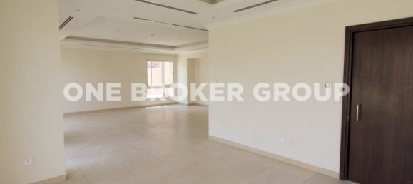 4 chambres Villa à Al Barsha, UAE No. 722 14