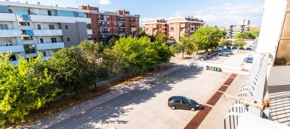 Apartamento T2 em Foggia, Italy N.º 339770 8