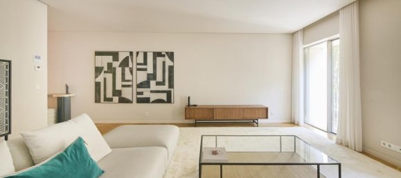 2 bedrooms Apartment in Lisbon, Portugal No. 118970 8