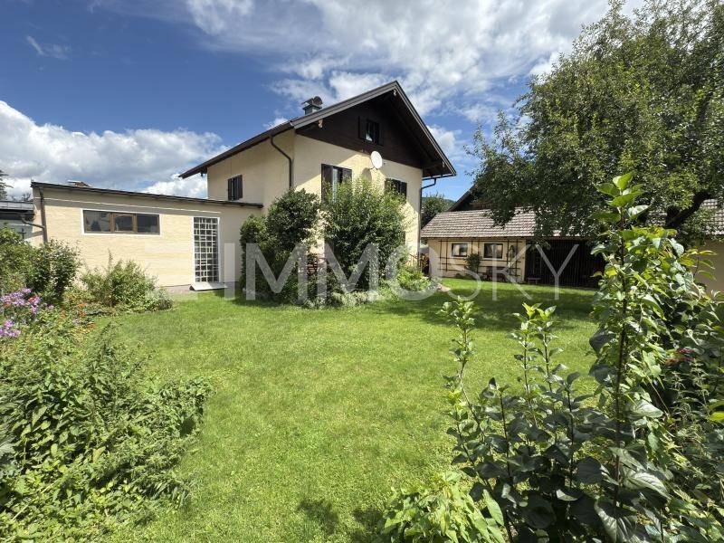 6 rooms Building in Oberalm, Austria No. 241409