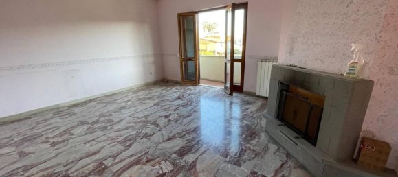 Квартира с 3 комнатами в Неттуно, Италия № 41239 6