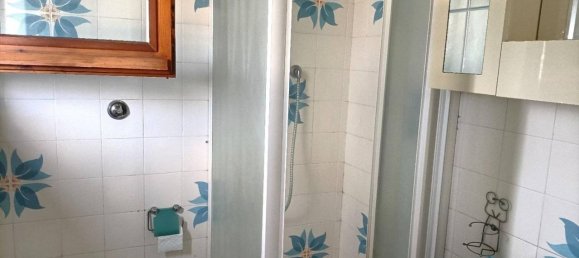 Квартира с 3 комнатами в Неттуно, Италия № 41239 22