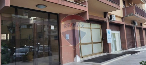 Imóvel comercial de 2 divisões em Palermo, Italy N.º 168343 2