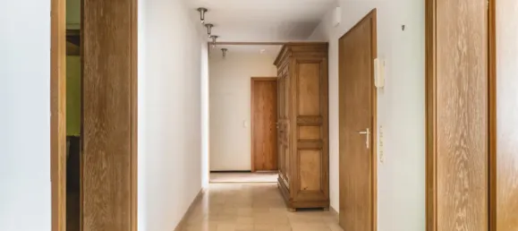 4 bedrooms Apartment in Aachen, Germany No. 8018 2