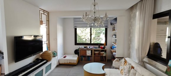 3 dormitorios adosado en venta en Larnaka, Cyprus № 35938 6