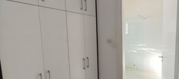 3 dormitorios adosado en venta en Larnaka, Cyprus № 35938 10