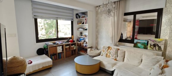 3 dormitorios adosado en venta en Larnaka, Cyprus № 35938 4