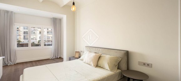 Apartamento de 3 dormitorios en Eixample, Spain No. 42323 28