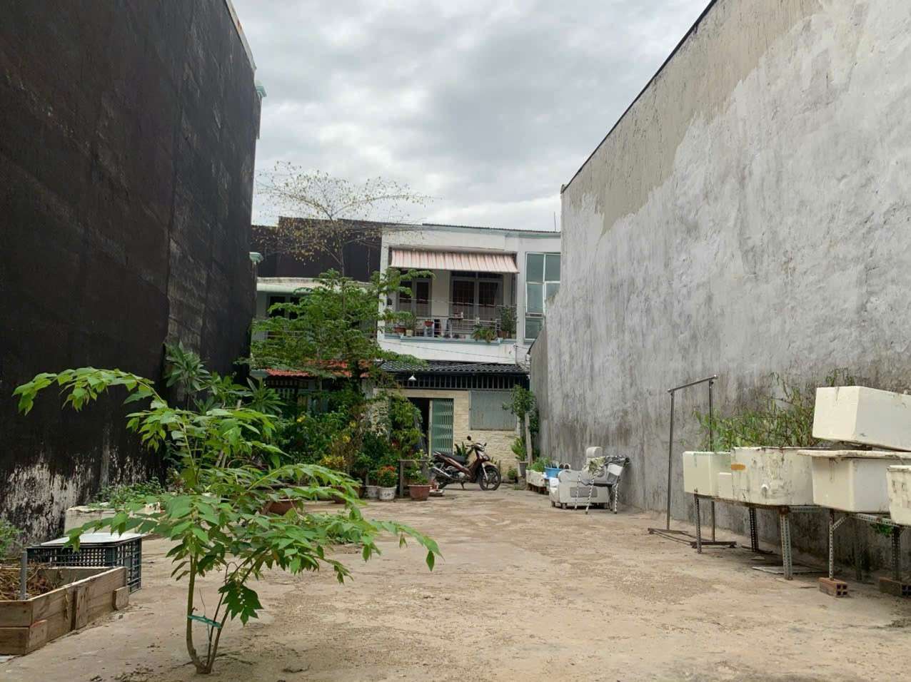 Terrain à Nha Be, Vietnam 59.6m² No. 9803