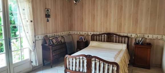 6 bedrooms House in Bou, France No. 252204 8