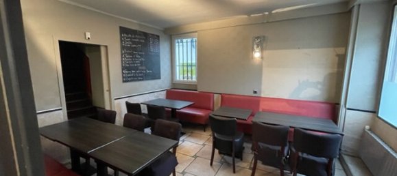 Gewerbliche Immobilie in Voisenon, France 236m², Nr. 185739 4