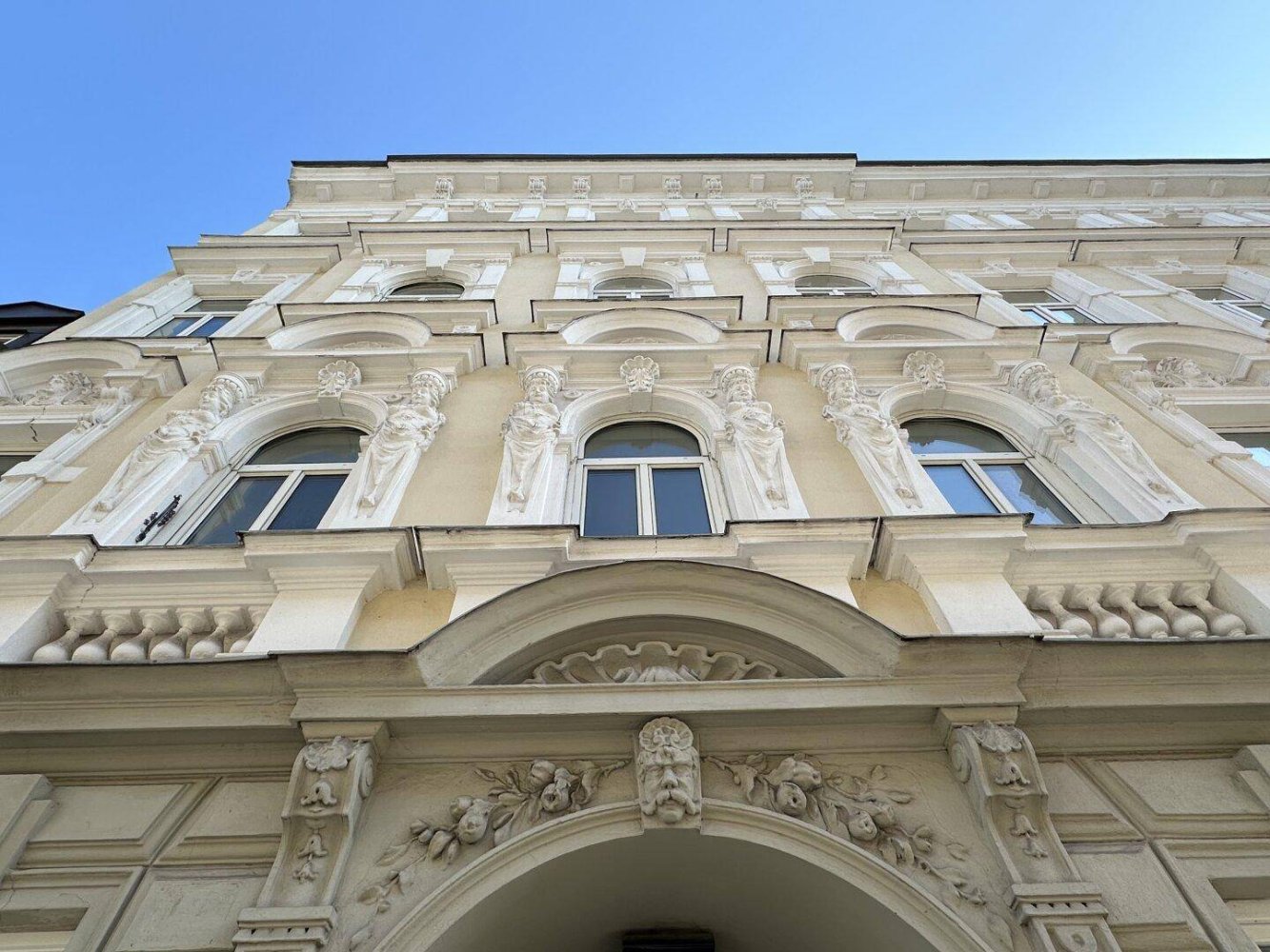 Квартира с 3 комнатами в Гернальс, Австрия № 140817