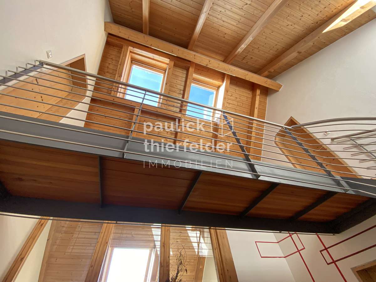 Здание с 15 комнатами в Лейпциг, Германия № 33323