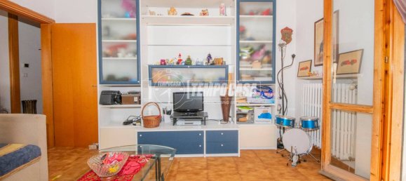 4 غرف نوم فيلا في Cesena, Italy رقم 378585 15