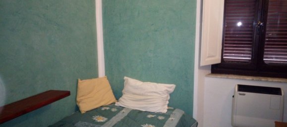 4-salle Appartement à Pistoia, Italy No. 256065 2